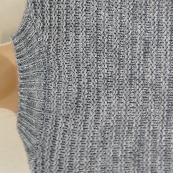 Harper Heritage Rosalyn Bobble Sleeve Sweater - Picture 13 of 16
